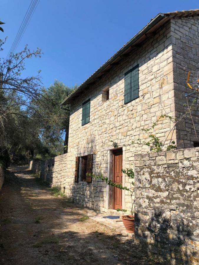 The "M" House Villa Gaios Bagian luar foto